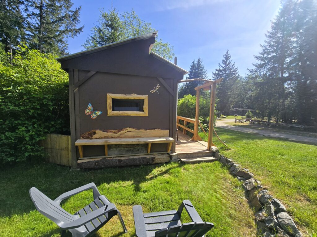 The Snug at Creekside Crossing Exterior